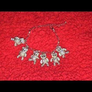 🔥Austrian Crystal Teddy Bear Charms Bracelet in Silvertone 🔥